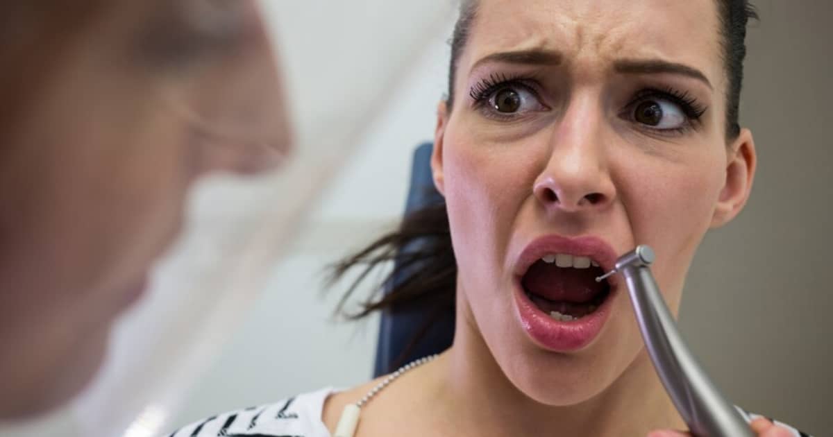 A Comprehensive Guide To Dealing With A Dislodged Tooth